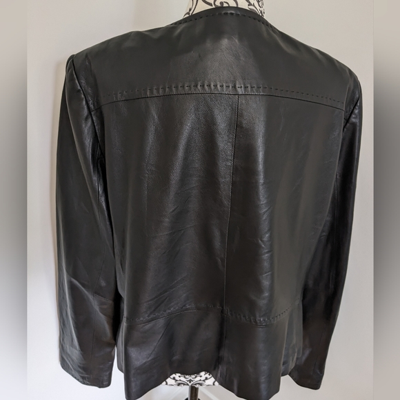 Talbots' leather coat - Picture 3 of 16
